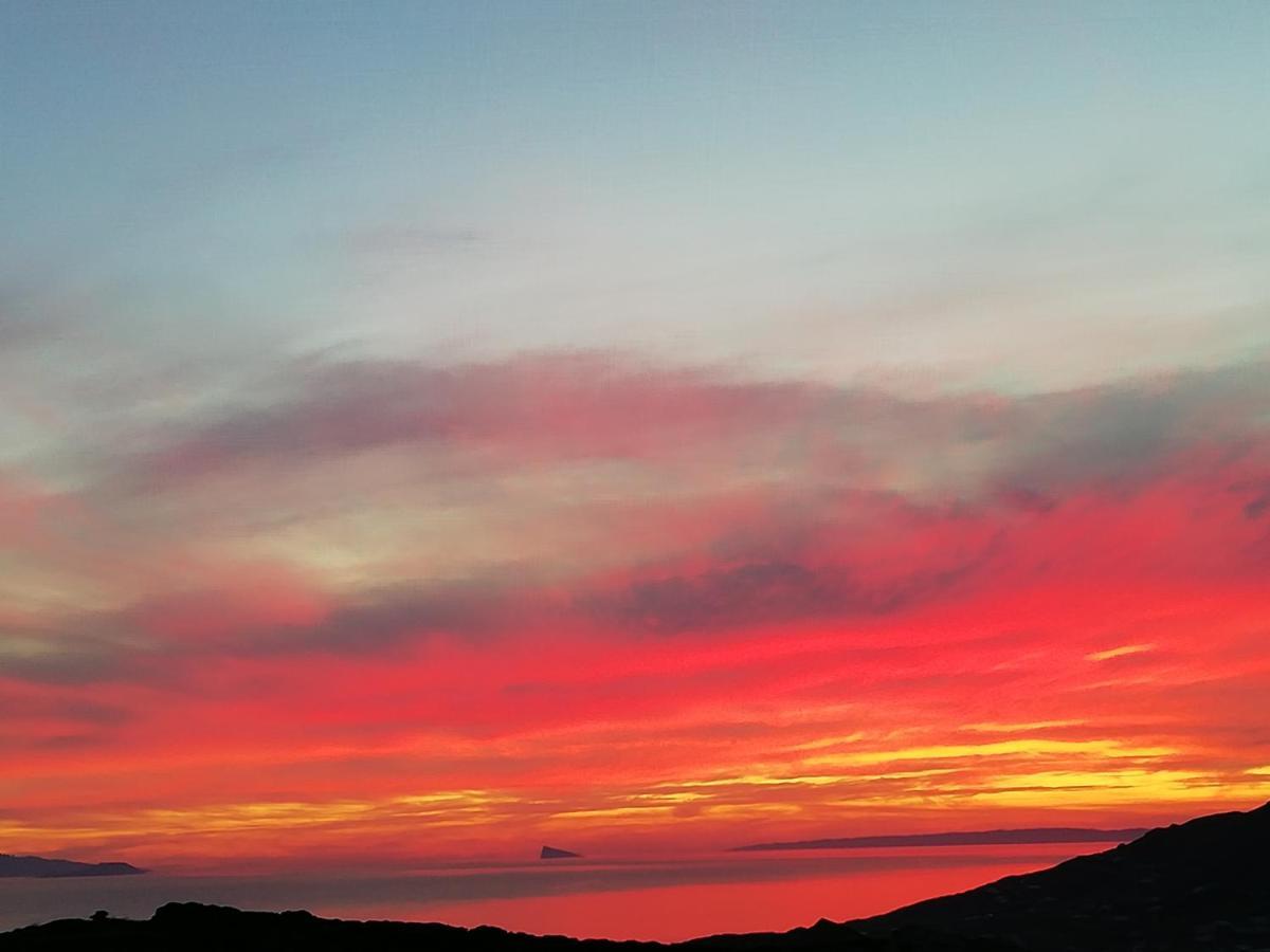 Villa Adeiata Adiata Esterno foto