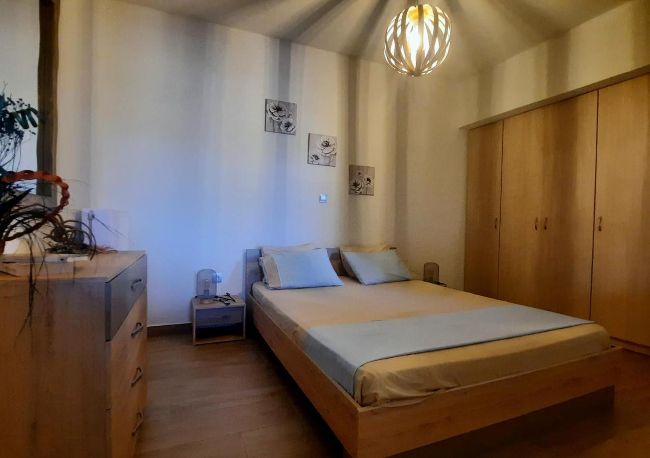 Villa Adeiata Adiata Esterno foto